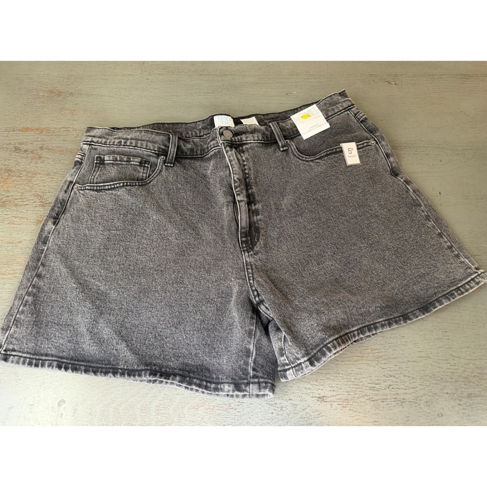 Time and Tru Womens High Rise Denim Shorts Washed Black Size 18 5in Inseam